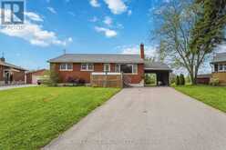 7101 ROGER CRESCENT | Niagara Falls Ontario | Slide Image Two