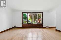 6010 CARLTON AVENUE | Niagara Falls Ontario | Slide Image Five