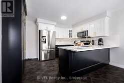 29 SPRINGBREEZE HEIGHTS | Hamilton Ontario | Slide Image Fifteen