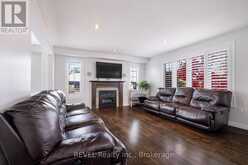 29 SPRINGBREEZE HEIGHTS | Hamilton Ontario | Slide Image Six