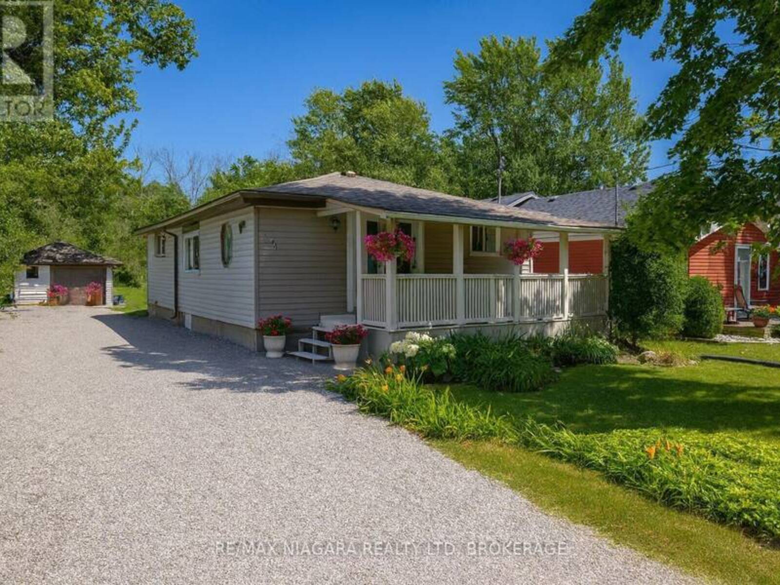 434 CRESCENT ROAD, Fort Erie, Ontario L2A 4P7