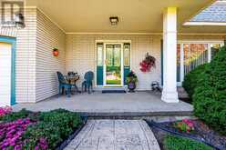 7 MAYHOLME COURT | St. Catharines Ontario | Slide Image Four