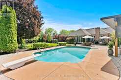 8152 WESTMINSTER DRIVE | Niagara Falls Ontario | Slide Image Thirty-eight