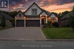 46 PHILMORI BOULEVARD | Fonthill Ontario | Slide Image Four