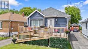 217 NIAGARA STREET N | St. Catharines Ontario | Slide Image Three