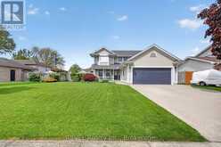 149 GREEN POINTE DRIVE | Welland Ontario | Slide Image Four