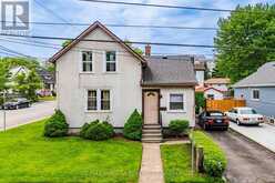 5719 TEMPERANCE AVENUE E | Niagara Falls Ontario | Slide Image One