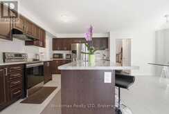 7719 TUPELO CRESCENT | Niagara Falls Ontario | Slide Image Eleven