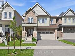7719 TUPELO CRESCENT Niagara Falls Ontario, L2H 3R8