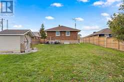 7 SOUTH CRESCENT | Port Colborne Ontario | Slide Image Five