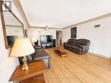 7 SOUTH CRESCENT | Port Colborne Ontario | Slide Image Eleven