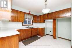 38 RIVERCREST ROAD | Hamilton Ontario | Slide Image Ten