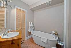 307 MISSISSAGUA STREET | Niagara-on-the-Lake Ontario | Slide Image Sixteen
