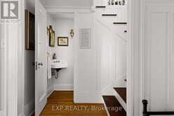 15 TRAFALGAR STREET | St. Catharines Ontario | Slide Image Seventeen