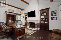 15 TRAFALGAR STREET | St. Catharines Ontario | Slide Image Thirty-two