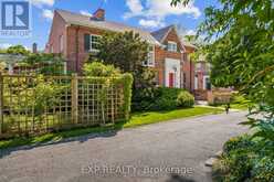 15 TRAFALGAR STREET | St. Catharines Ontario | Slide Image Three