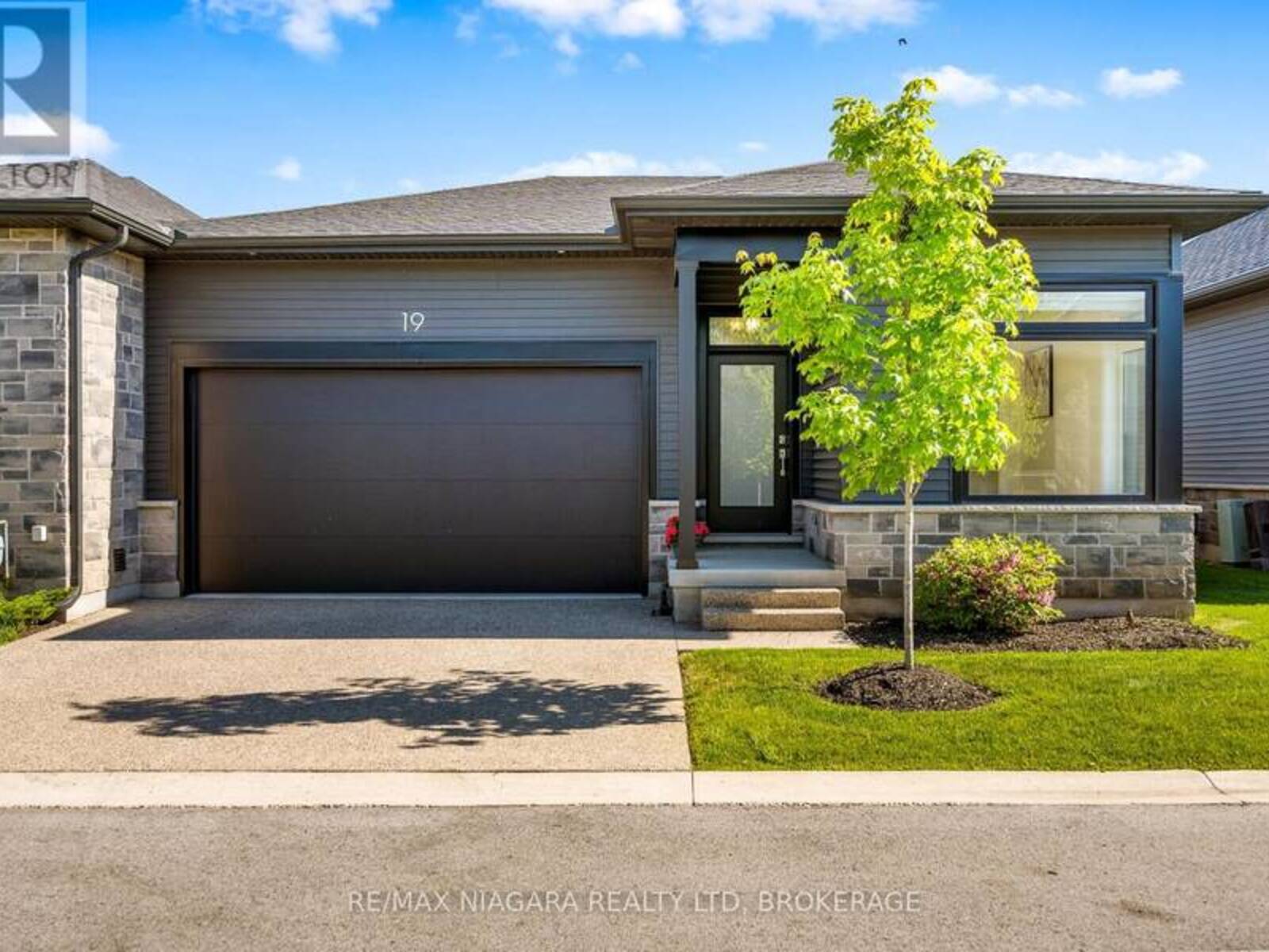 19 - 8974 WILLOUGHBY DRIVE, Niagara Falls, Ontario L2G 0Y7