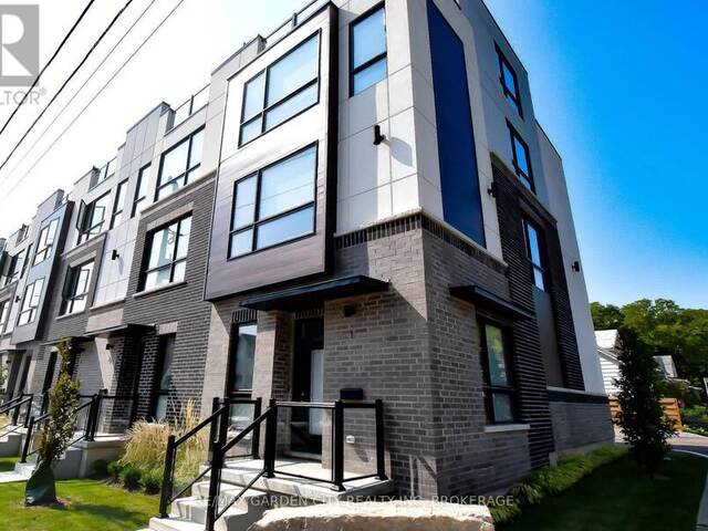 5 - 2 BROCK STREET S Dundas Ontario, L9H 3G6 - 2 Bedrooms Condo For Sale
