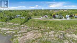 71 WOLVEN STREET | Port Rowan Ontario | Slide Image Seven
