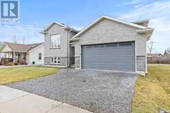 735 DOMINION ROAD | Fort Erie Ontario | Slide Image Two