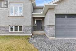 735 DOMINION ROAD | Fort Erie Ontario | Slide Image Three