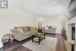 98 DEBORA DRIVE | Grimsby Ontario | Slide Image Nineteen