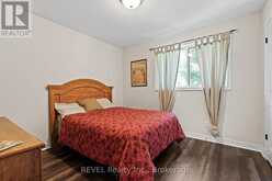 98 DEBORA DRIVE | Grimsby Ontario | Slide Image Thirty-two