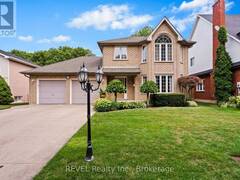 98 DEBORA DRIVE Grimsby Ontario, L3M 4J3