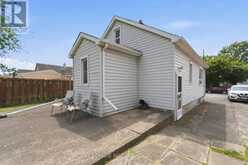 144 MCALPINE AVENUE S | Welland Ontario | Slide Image Forty