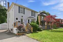 5782 MOULAND STREET | Niagara Falls Ontario | Slide Image Three