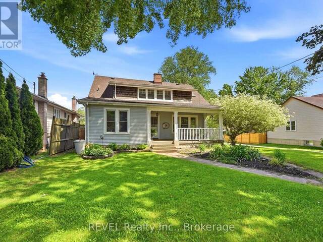 2732 PORTAGE ROAD Niagara Falls Ontario, L2J 2J3 - Property For Sale