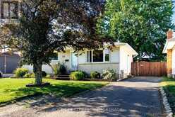 53 HUNTLEY CRESCENT | St. Catharines Ontario | Slide Image Two