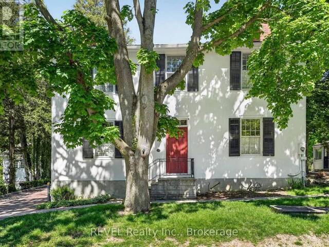 235 SIMCOE STREET Niagara-on-the-Lake Ontario, L0S 1J0 - 3 Bedrooms Home For Sale