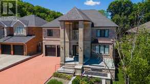 76 ADRIATIC BOULEVARD | Hamilton Ontario | Slide Image Two