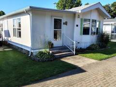 54 QUARRY VIEW VILLAGE Port Colborne Ontario, L0S 1R0