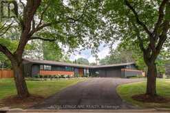 7 WOODINGTON CRESCENT | St. Catharines Ontario | Slide Image One