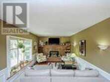 7102 BURBANK CRESCENT | Niagara Falls Ontario | Slide Image Fourteen