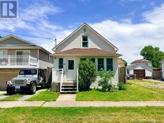 19 SANTONE AVENUE Welland Ontario, L3C 2J5