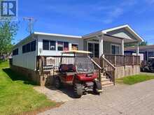 7 HICKORY LANE | Port Colborne Ontario | Slide Image Two