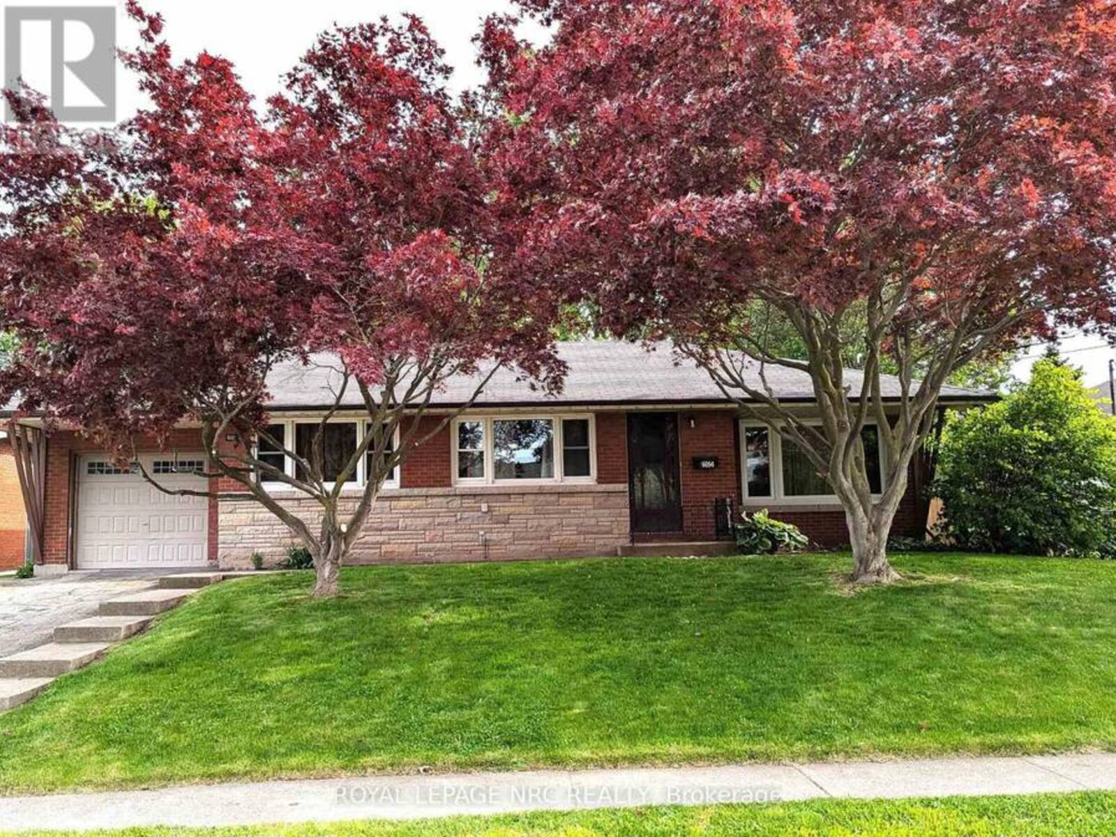 6094 STEVENS STREET, Niagara Falls, Ontario L2E 3A3