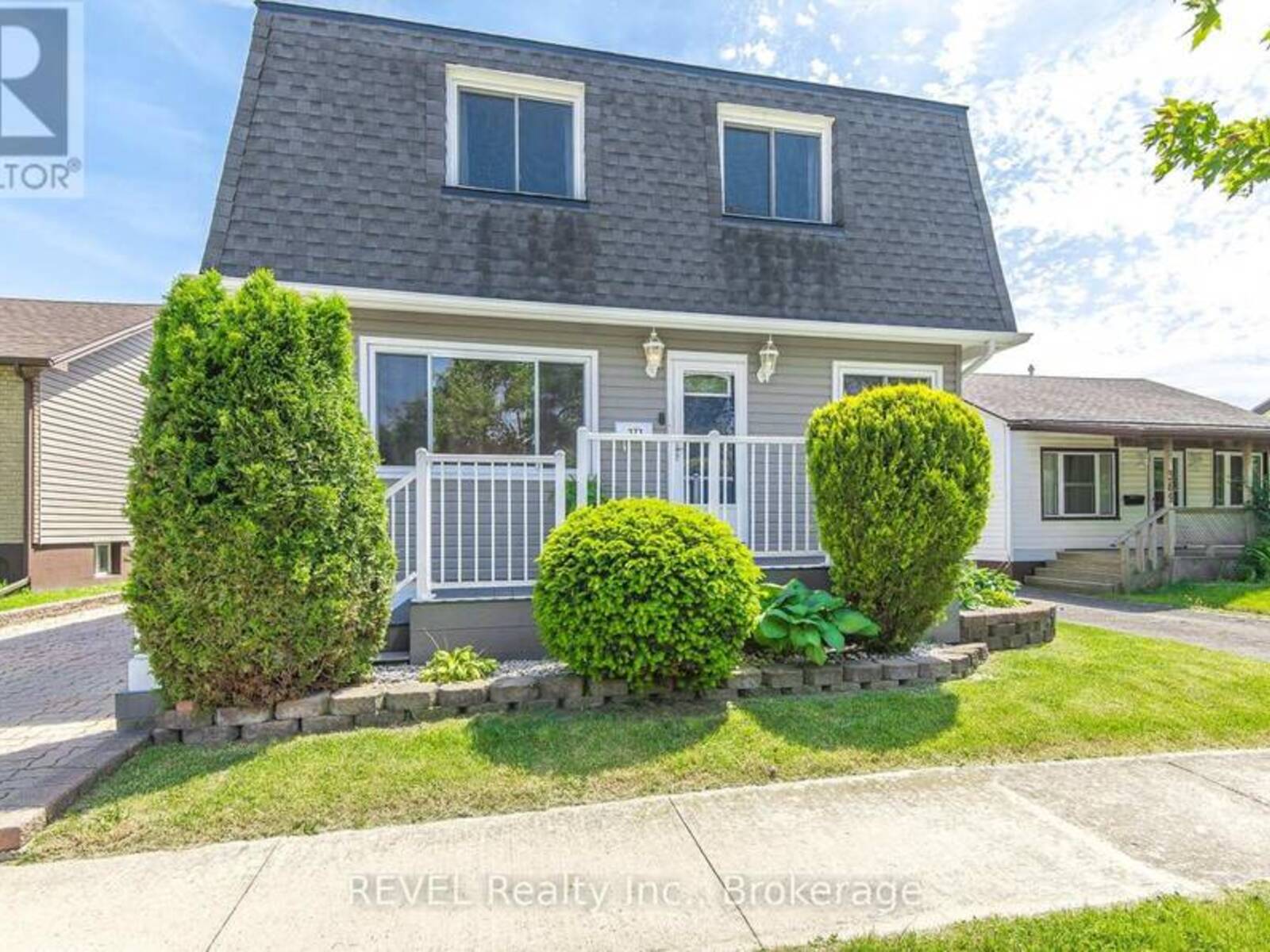 373 HENNEPIN AVENUE, Welland, Ontario L3B 4T4