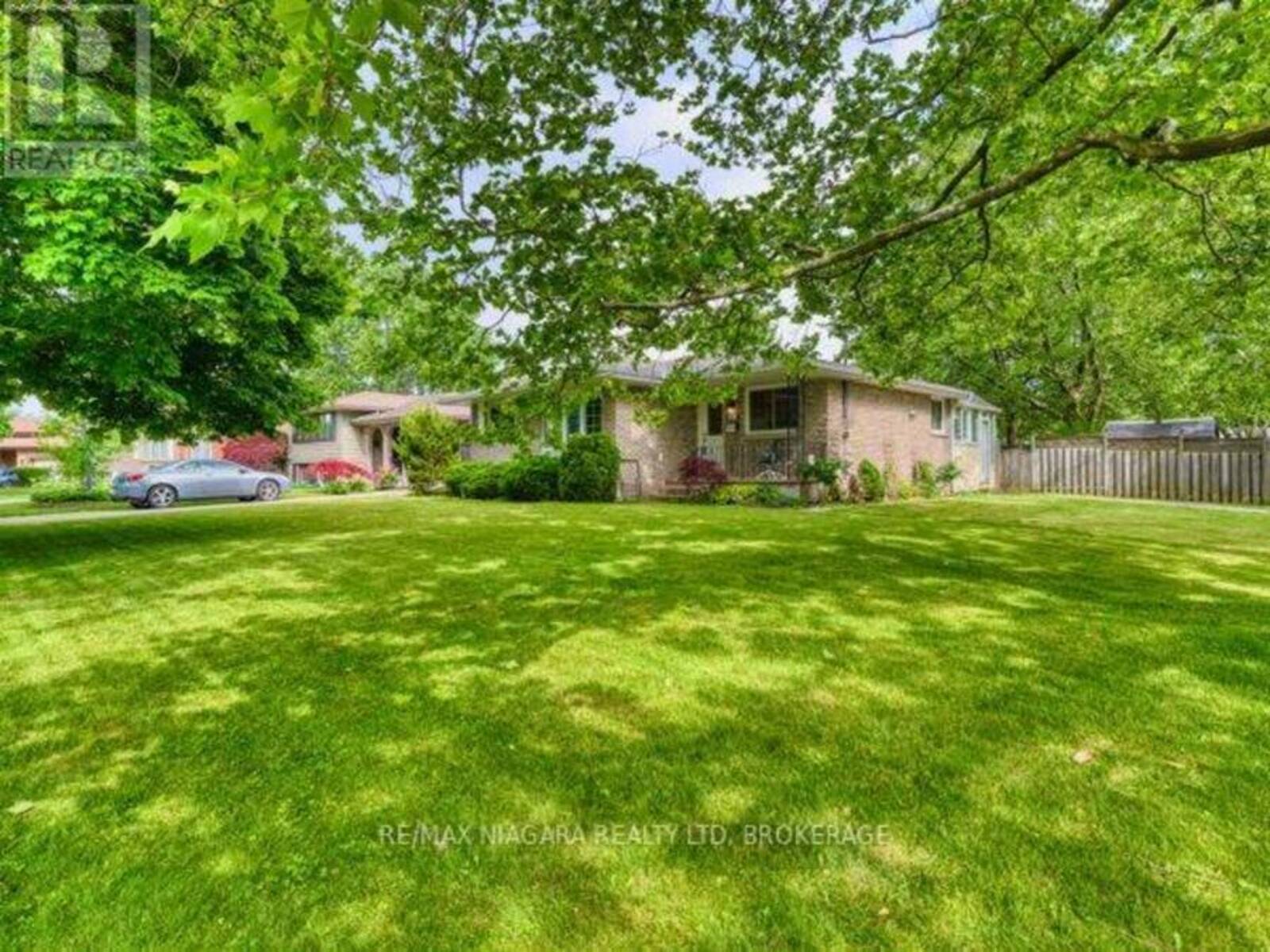 80 PEARCE AVENUE, St. Catharines, Ontario L2M 6N5