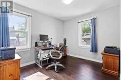 809 BROADWAY AVENUE | Welland Ontario | Slide Image Eight