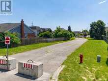 2441 COLANGELO DRIVE | Niagara Falls Ontario | Slide Image Two