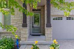 19 CRIMSON DRIVE | Niagara-on-the-Lake Ontario | Slide Image Two