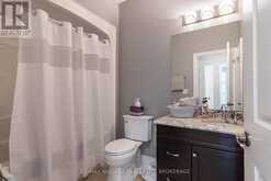 19 CRIMSON DRIVE | Niagara-on-the-Lake Ontario | Slide Image Eight