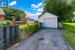 5932 CARLTON AVENUE | Niagara Falls Ontario | Slide Image Three