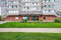 207 - 7 GALE CRESCENT | St. Catharines Ontario | Slide Image Seven