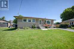 37 CORONATION BOULEVARD | St. Catharines Ontario | Slide Image Two