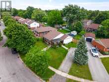 25 NEWLEAF CRESCENT | Welland Ontario | Slide Image Four